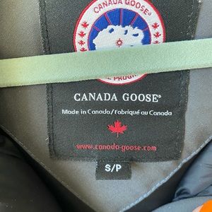Canda Goose long winter coat size small